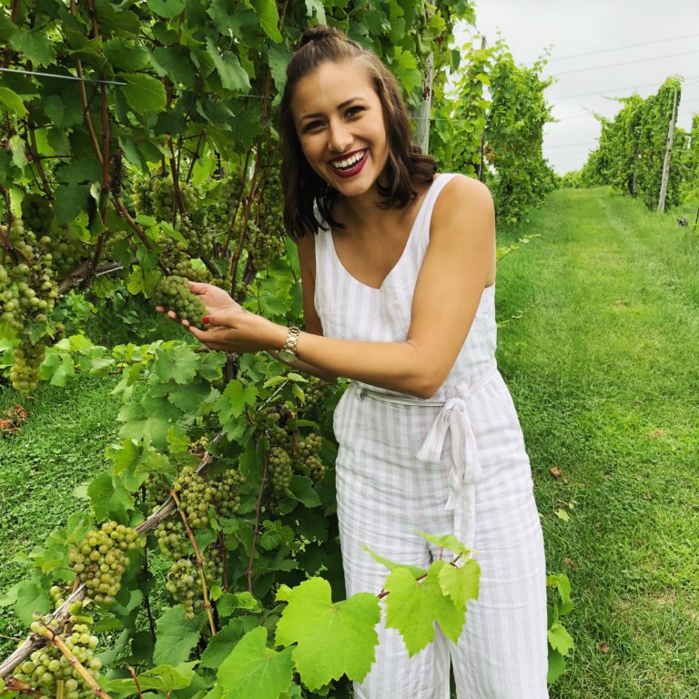 Michelle Rivas, The Healthy Latina in vineyard